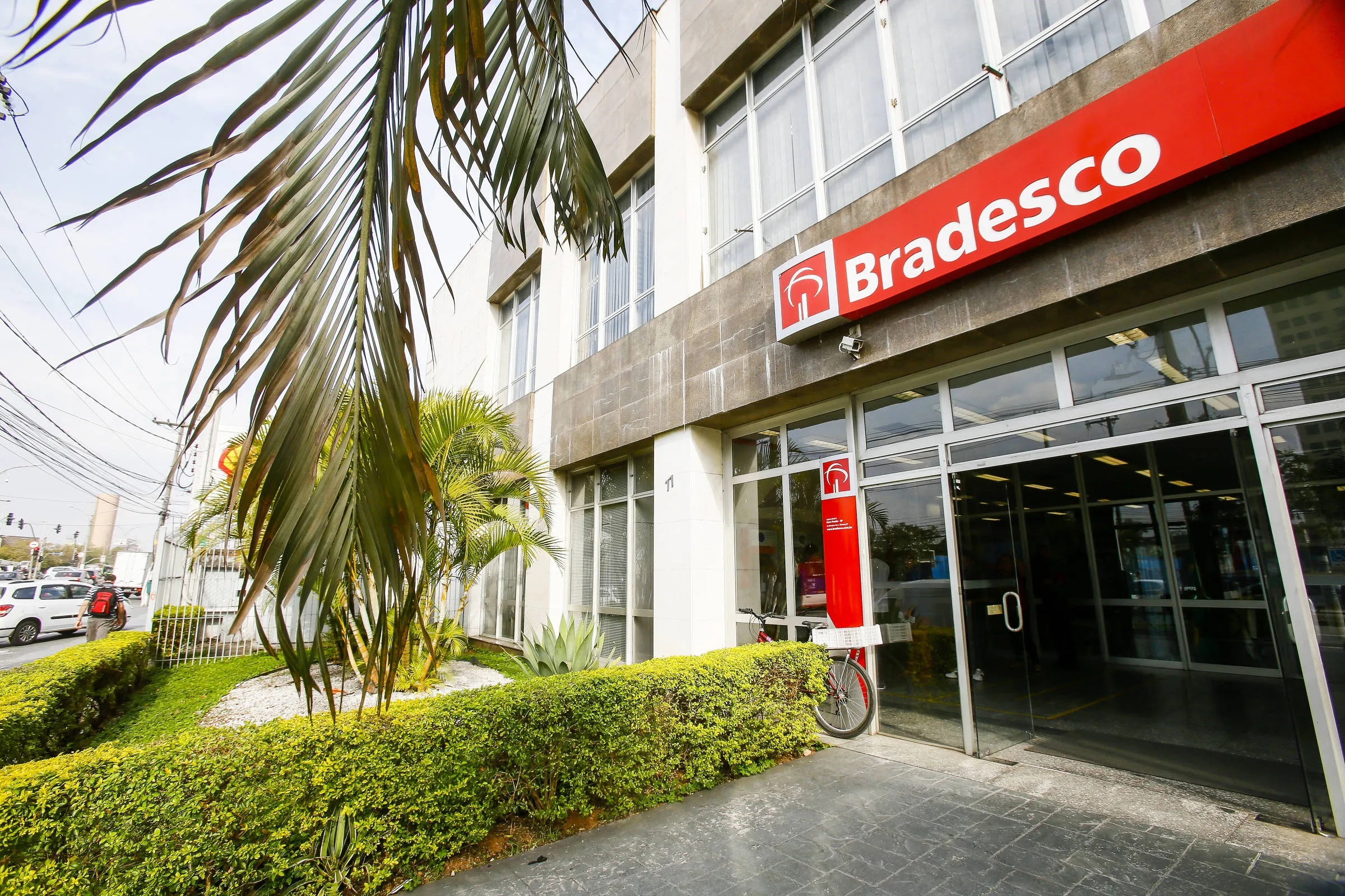 15493194005c58bce890e15 1549319400 3x2 Rt